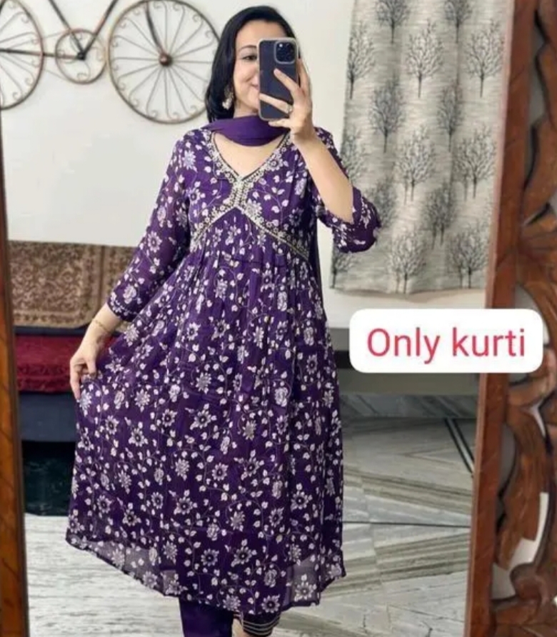 Aliya Cut flower Print Beautiful Kurti